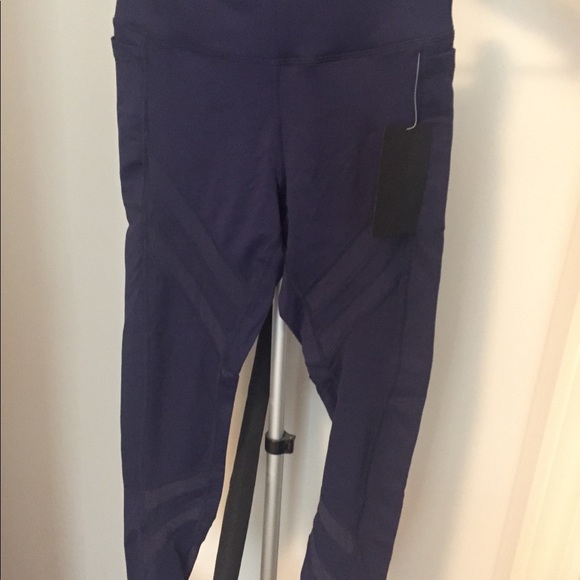 Aptitude Apparel navy blue leggings - xs, small - Picture 2 of 2